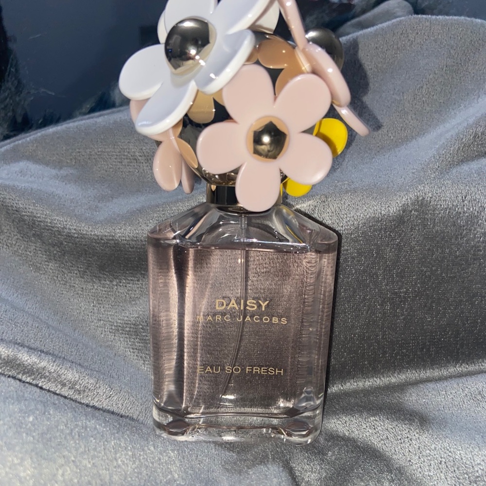 Daisy Marc Jacobs
